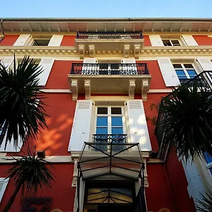 *** Hotel & Espace Bien-etre La Maison Du Lierre Francia